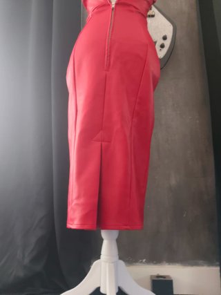 Vestido Deadly Dames Micheline Pitt Rojo