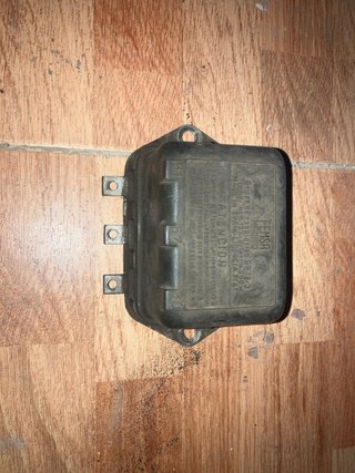 Regulador Dinamo Seat 1400 A/B