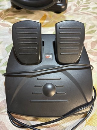 Volante y Pedales GTR para Videojuegos