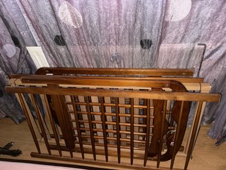 Cuna de madera