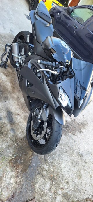Yamaha YZF R6R 2010 Negra