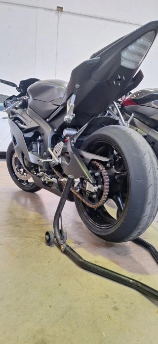 Yamaha YZF R6R 2010 Negra