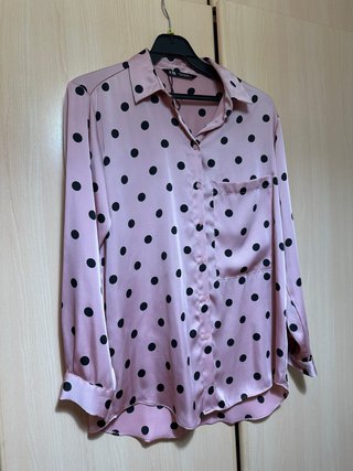 Camisa larga lunares rosa y negro