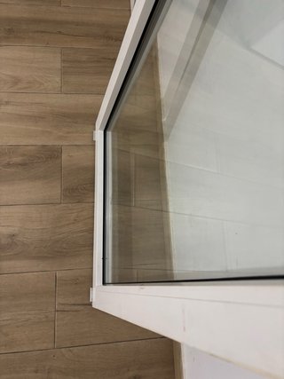 Ventana fija blanca PVC crital doble 66x110