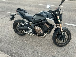 Honda CB650R Negra/Gris