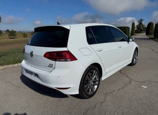 Volkswagen Golf VII R-LINE