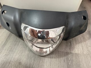 Cabezal frontal Piaggio Liberty con faro