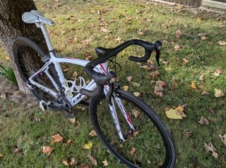 Bicicleta carretera BH carbono