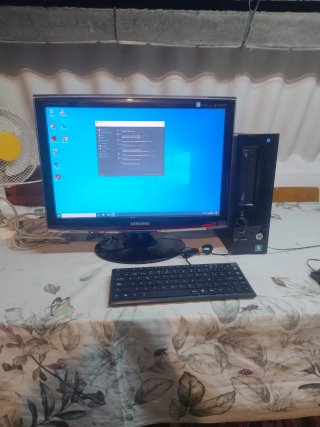 HP Slimline PC Escritorio Negro