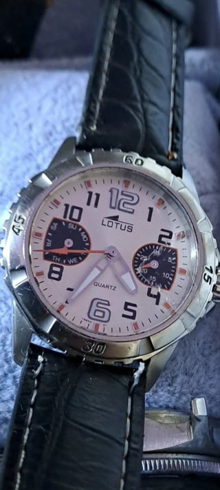 Orologio Lotus Uomo Quarzo Nero Argento