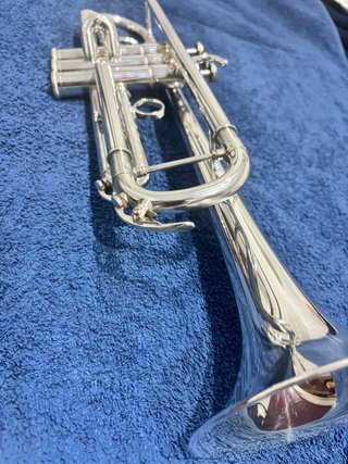 Trompeta Yamaha YTR 6335
