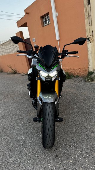 Kawasaki Z900 SE 2025 FULL