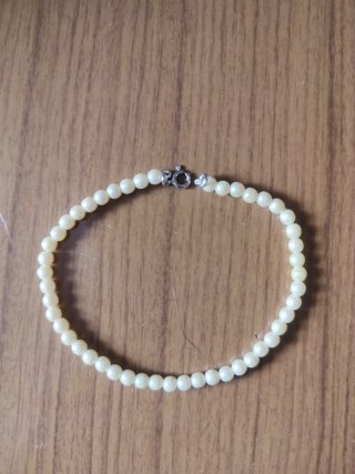 Bracciale perle con chiusura argento