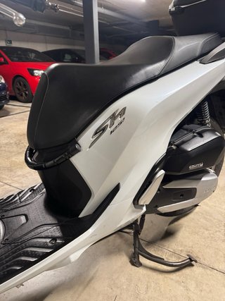 Honda SH125i Blanca