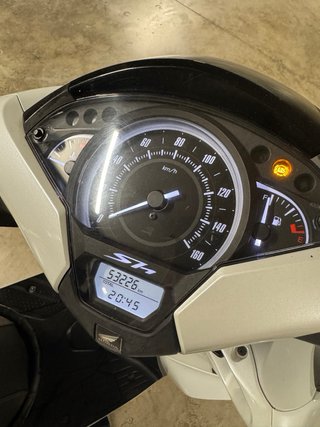 Honda SH125i Blanca
