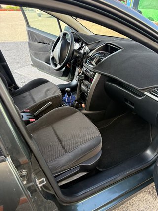 Peugeot 207 2007