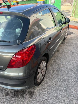 Peugeot 207 2007