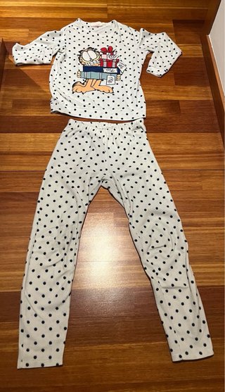 Pijama polar Garfield talla XS