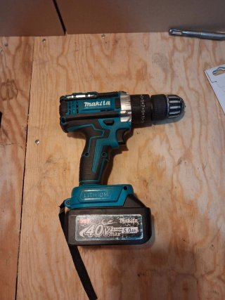 Sierra Sable Makita y Atornillador Makita