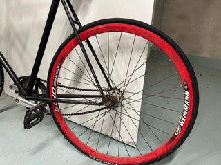 Bicicleta Carretera/Urbana Negra Ruedas Rojas