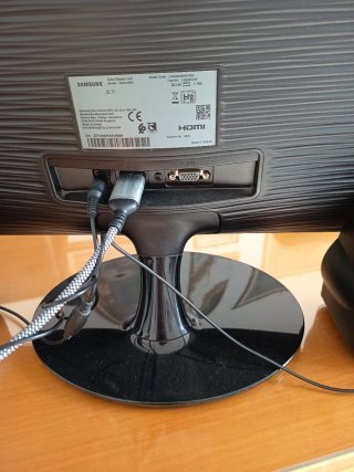Monitor Samsung 24 Full HD