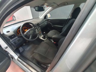 Toyota Avensis 2008