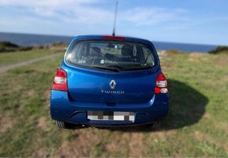 🚗 Renault Twingo gasolina — 105.000 km