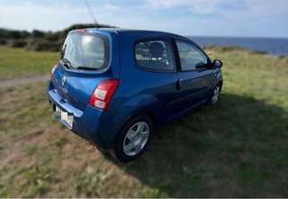 🚗 Renault Twingo gasolina — 105.000 km