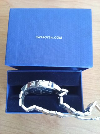 Reloj Swarovski Negro y Plateado original