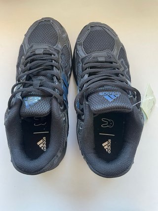 Adidas Response CL x Bad Bunny Negras