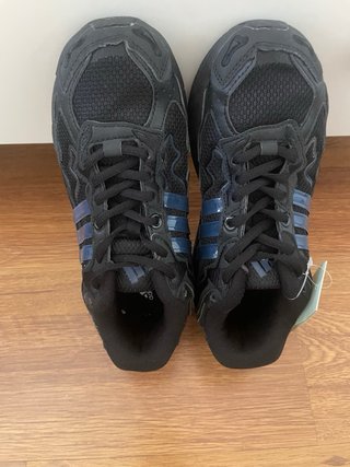 Adidas Response CL x Bad Bunny Negras