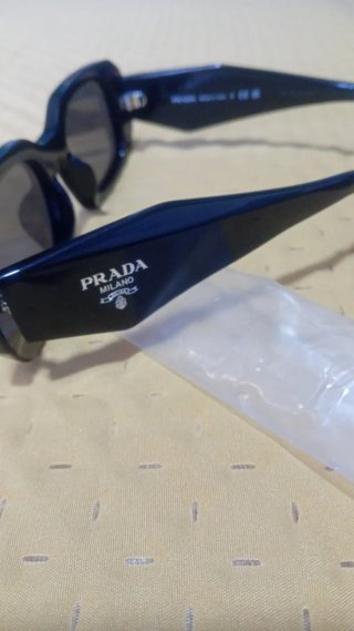 Occhiali Prada Neri