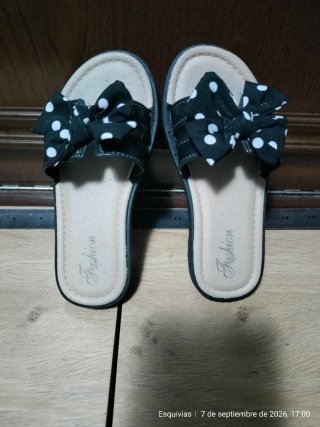 Sandalias planas con lazo lunares madre e hija