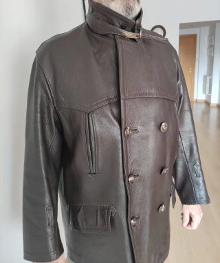 Chaqueta de cuero vintage marrón