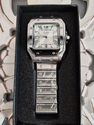 Reloj de cuarzo cuadrado de acero inoxidable