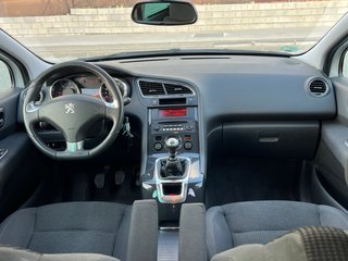 Peugeot 5008 2014 1.6 hdi 120cv