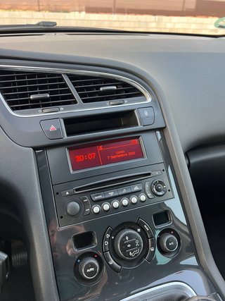 Peugeot 5008 2014 1.6 hdi 120cv