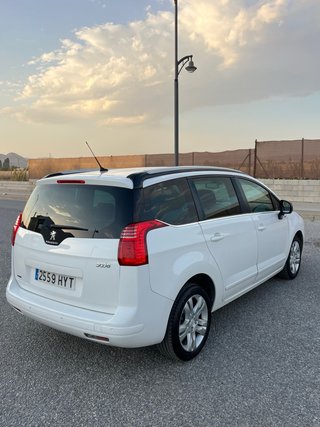 Peugeot 5008 2014 1.6 hdi 120cv