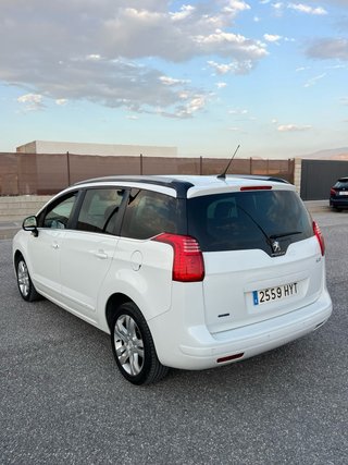 Peugeot 5008 2014 1.6 hdi 120cv