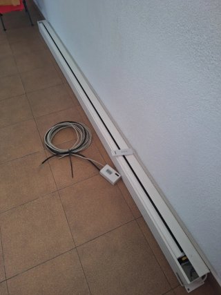 Pantalla Adeo Screen PSCHP0001-PSCHP0099  280cm