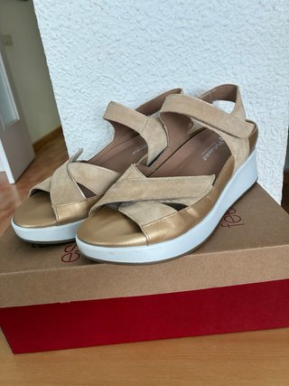 Sandalias Piesanto Talla 38 Beige/Oro
