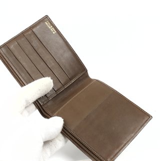 Lote Carteras Coach, Valentino para restaurar