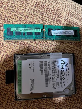 2x RAM Portátil DDR2 + Disco Duro 80GB Hitachi