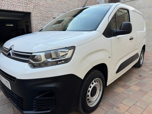 Citroën Berlingo 2022, foto 3