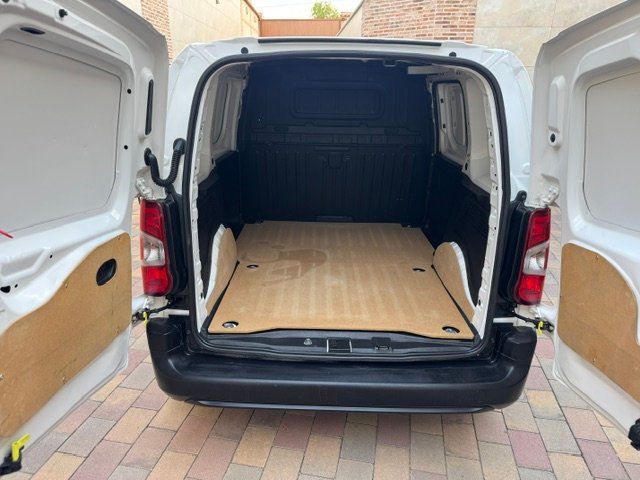 Citroën Berlingo 2022, foto 7