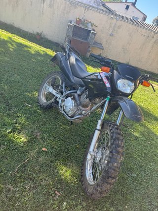 Honda XR125 Enduro Moto