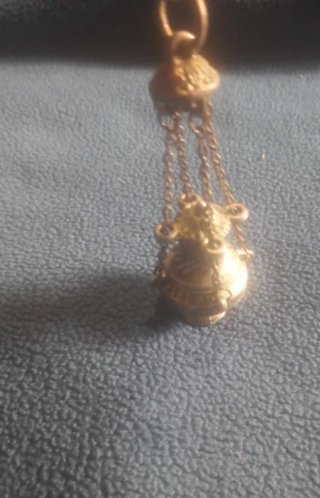 Llavero con colgante de botafumeiros