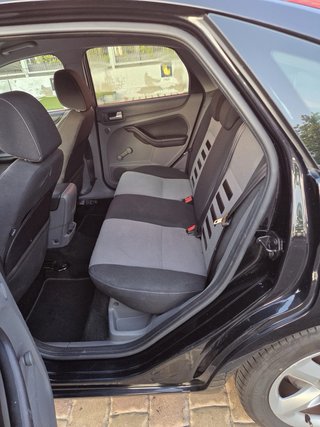 Ford Focus 2011