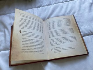 Libro El Secreto. Español, tapa dura.