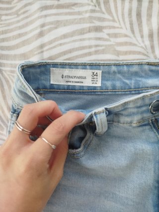 Pantalones Stradivarius flare leg D78